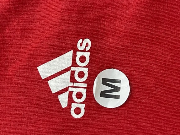 1990s ADIDAS GRAPHIC TEE SPORTSWEAR RED ΓΥΝΑΙΚΕΙΟ PRE OWNED M