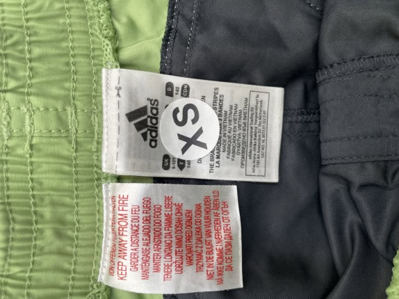 ADIDAS ΜΑΓΙΟ ΣΟΡΤΣ SPORTY ΠΡΑΣΙΝΟ ΜΑΥΡΟ ΑΝΤΡΙΚΟ PRE OWNED XS