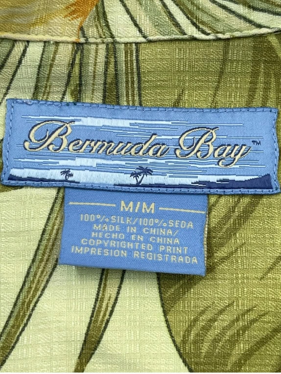 BERMUDA BAY SHIRT HAWAIIAN PRINT LIGHT GREEN MENS PRE OWNED M