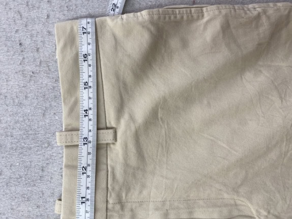 BRUNELLO CUCINELLI BERMUDA SHORTS MINIMAL BEIGE MEN PRE OWNED L