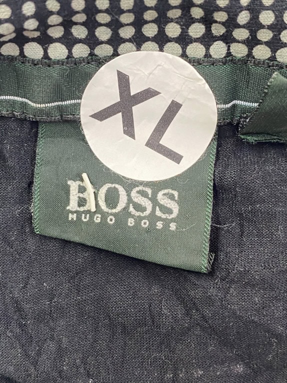 BOSS HUGO BOSS ΚΟΝΤΟΜΑΝΙΚΟ ΠΟΥΚΑΜΙΣΟ CLASSIC ΡΙΓΕ ΜΑΥΡΟ ΑΝΤΡΙΚΟ PRE OWNED XL