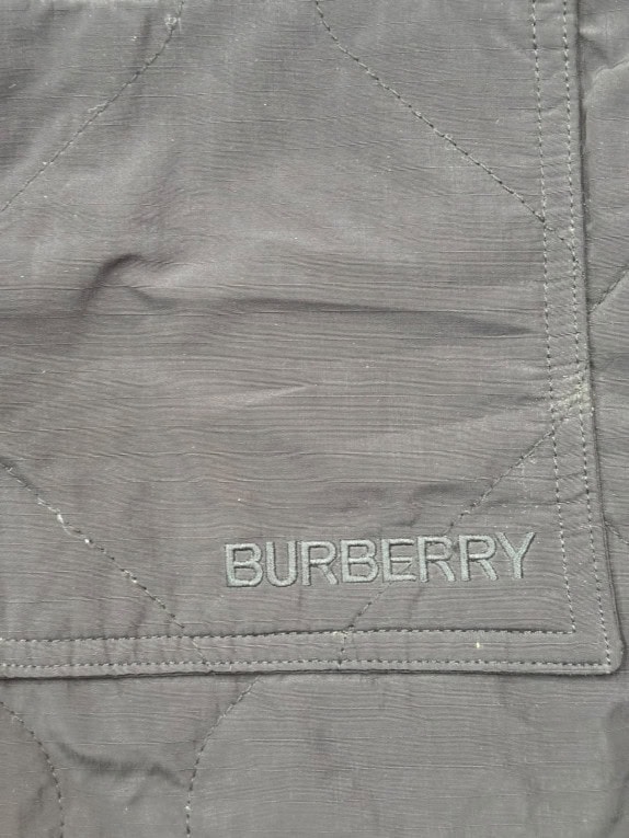 BURBERRY ΚΑΠΙΤΟΝΕ ΜΠΟΥΦΑΝ CLASSIC ΜΑΥΡΟ ΑΝΤΡΙΚΟ PRE OWNED M