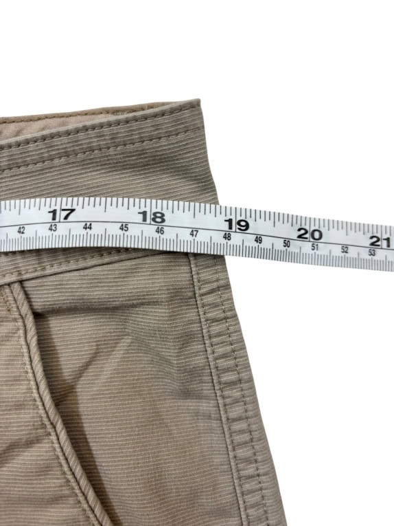CHAPS CARGO SHORTS UTILITY BEIGE MEN PRE OWNED XL