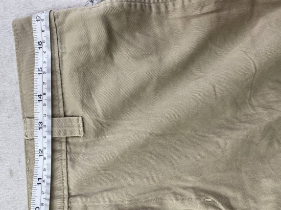 CHAPS SHORTS MINIMAL BEIGE MEN PRE OWNED L