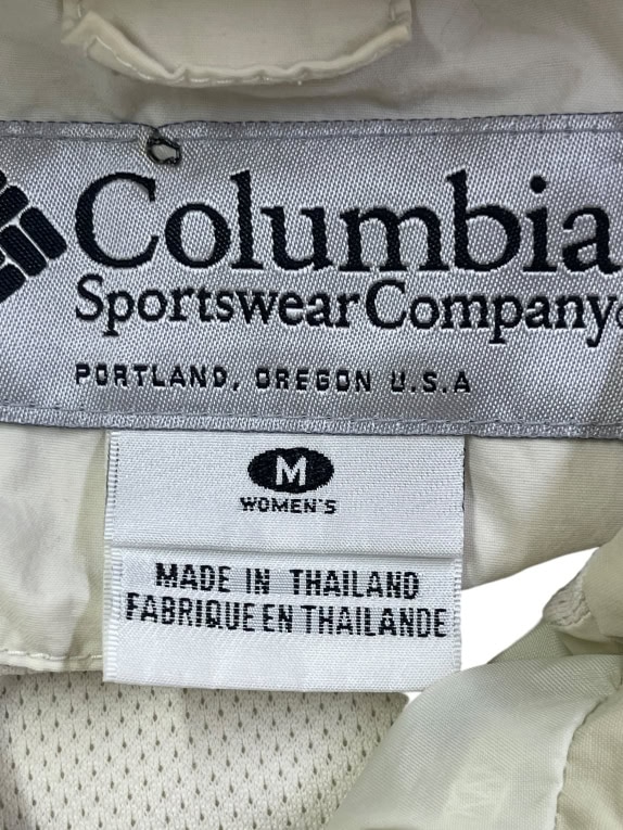 COLUMBIA ΑΝΤΙΑΝΕΜΙΚΟ ΜΠΟΥΦΑΝ ΜΕ ΚΟΥΚΟΥΛΑ LOGO ΕΚΡΟΥ ΓΥΝΑΙΚΕΙΟ M