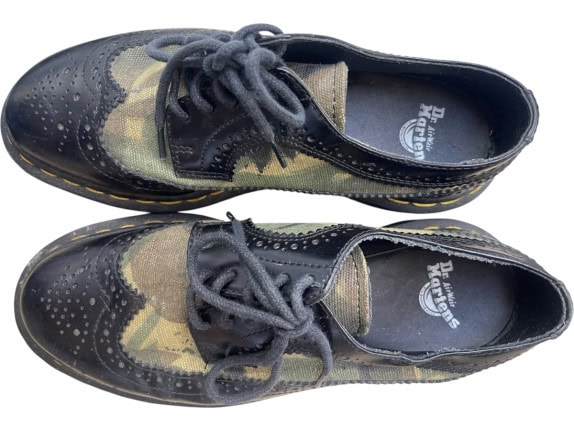 DR MARTENS BROGUES CLASSIC CAMO UNISEX PRE OWNED EU37