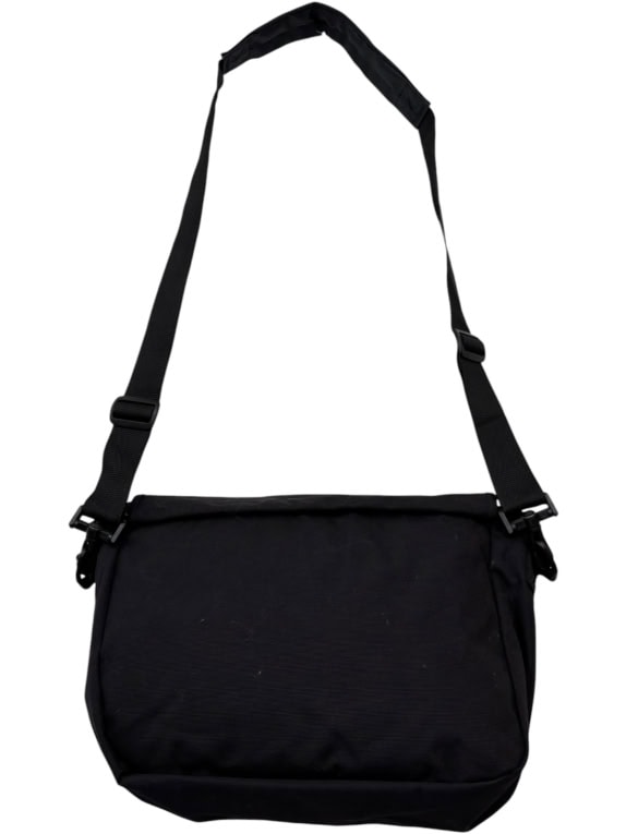 EASTPAK MESSENGER BAG MINIMAL NERO UNISEX PRE OWNED