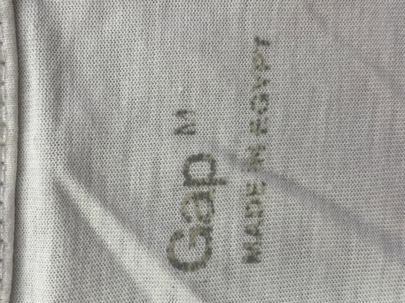GAP GRAPHIC TEE MINIMAL OFF WHITE MEN PRE OWNED S