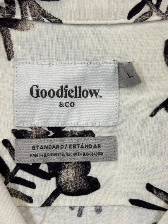 GOODFELLOW CO SHIRT GRAPHIC OFF WHITE MEN PRE OWNED L