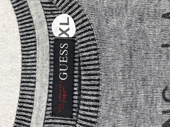 Y2K GUESS SWEATER GRAPHIC MINT GREY MEN PRE OWNED XL