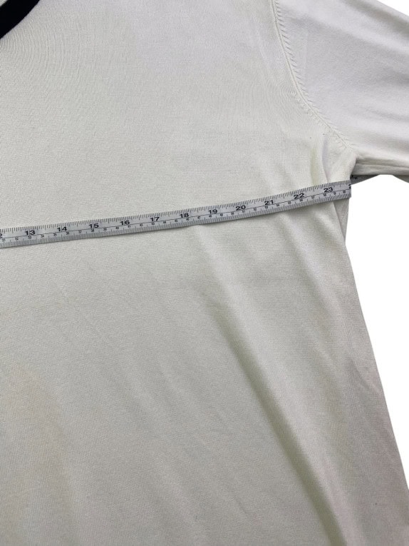 GUESS VINTAGE JUMPER OFF WHITE MALE PRE OWNED L