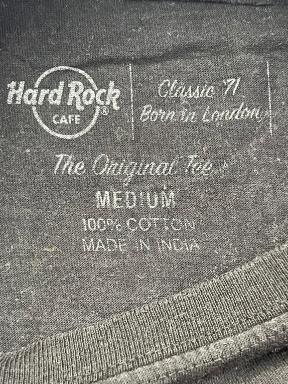 HARD ROCK CAFE T SHIRT GRAPHIC BLACK WOMENS PRE OWNED M