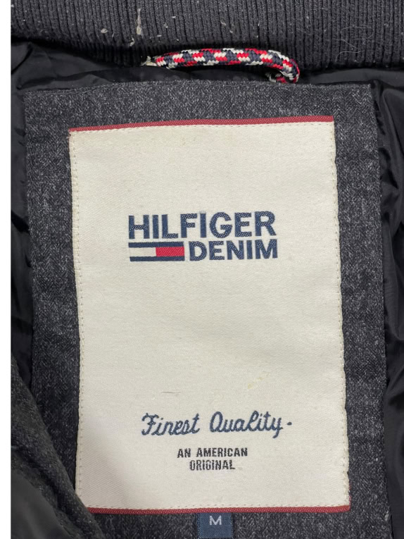 HILFIGER DENIM ΑΝΔΡΙΚΟ ΜΠΟΥΦΑΝ PUFFER ΜΕ ΚΟΥΚΟΥΛΑ ΚΑΙ ΓΟΥΝΑ ΓΚΡΙ - M