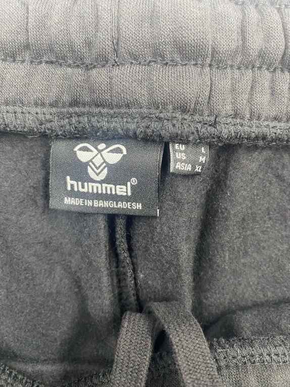 Hummel Pantaloni della tuta neri con logo e chevron da uomo L