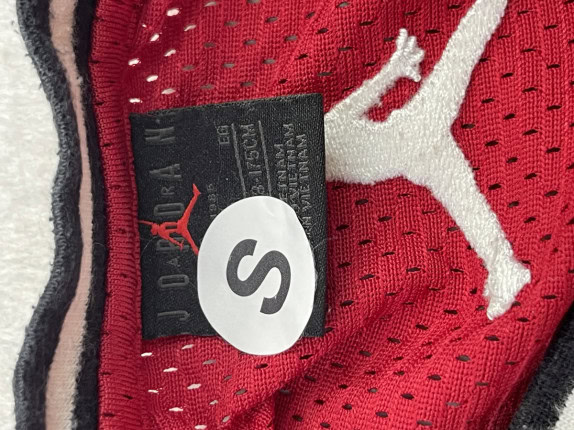 1990s JORDAN GRAPHIC TEE STREETWEAR RED ΑΝΤΡΙΚΟ PRE OWNED S