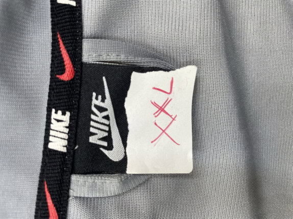 JORDAN TRACK JACKET SPORTY GREY MEN PRE OWNED XXL