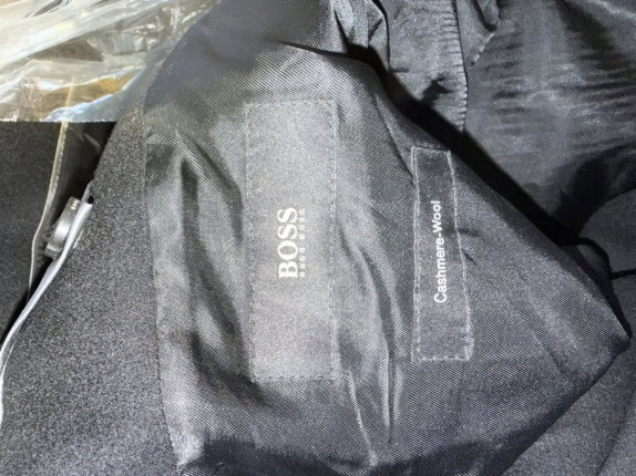 2000s  HUGO BOSS ΚΛΑΣΙΚΟ ΠΑΛΤΟ ΜΑΥΡΟ ΑΝΤΡΙΚΟ PRE OWNED L