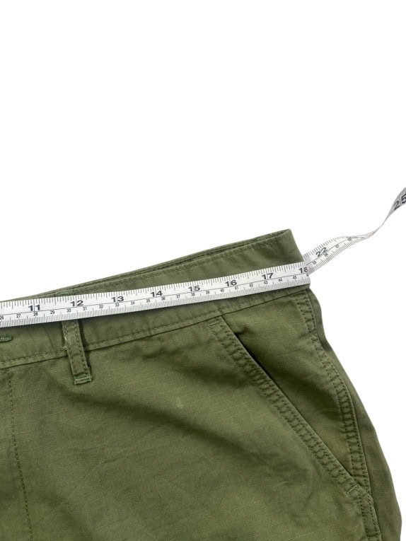 LEVIS BERMUDA CARGO UTILITY OLIVE UOMO PRE OWNED L