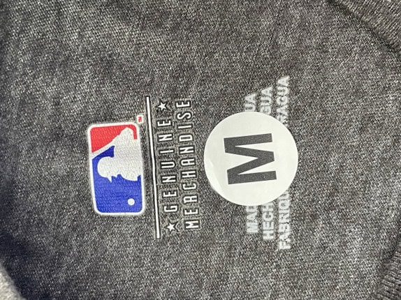 MAJESTIC GRAPHIC T SHIRT ATHLETIC GREY MEN PRE OWNED M