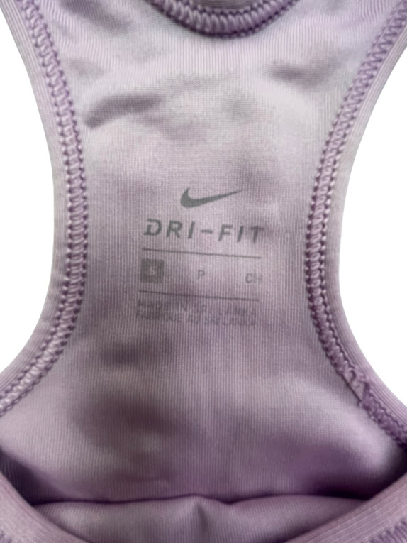 NIKE ΑΘΛΗΤΙΚΟ ΜΠΟΥΣΤΑΚΙ DRI-FIT SWOOSH ΜΩΒ ΓΥΝΑΙΚΕΙΟ S