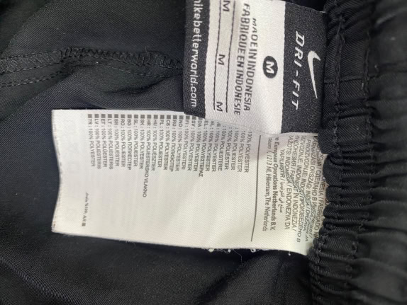 Nike Shorts sportivi Dri-FIT Logo Nero da donna M