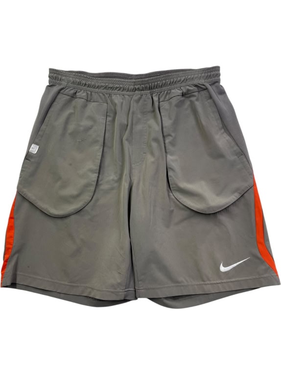 NIKE SHORTS SPORTIVI SPORTSWEAR GRIGIO UOMO PRE OWNED L