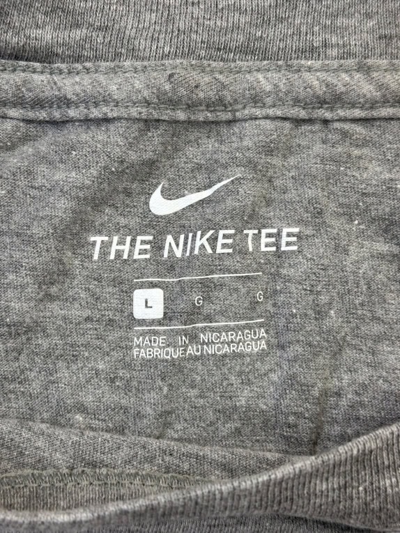 NIKE GRAPHIC TEE MELANGE GREY MEN PRE OWNED L