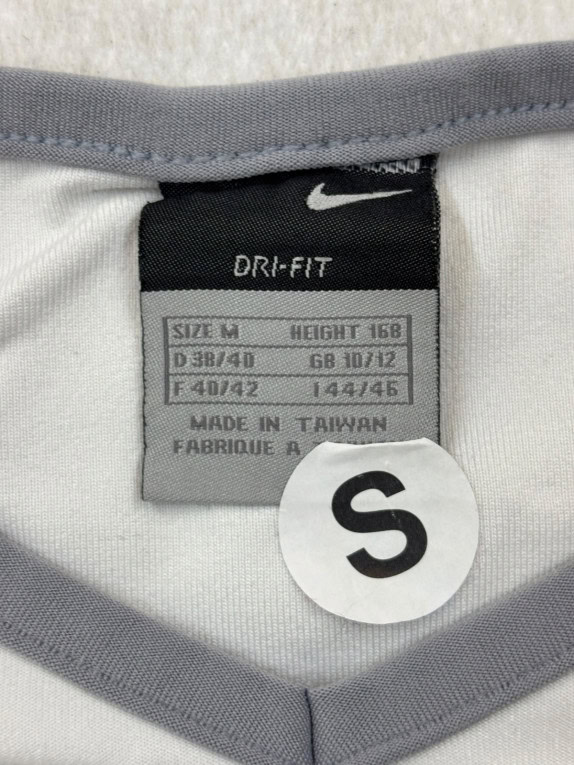 NIKE GRAPHIC TEE SPORTSWEAR GRIGIO DONNA PRE OWNED S