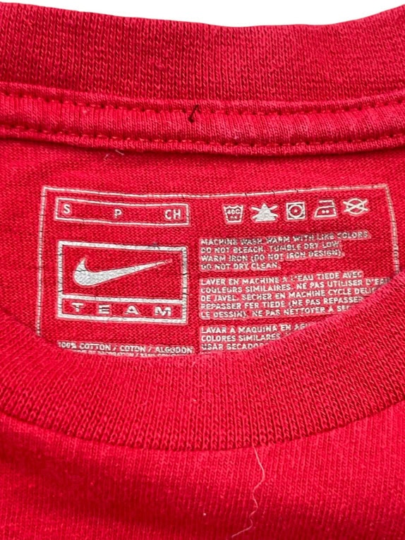 NIKE GRAPHIC TEE SPORTSWEAR RED MEN PRE OWNED