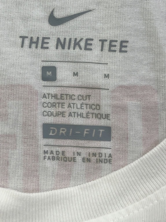 NIKE GRAPHIC TEE SPORTSWEAR WHITE MEN PRE OWNED M