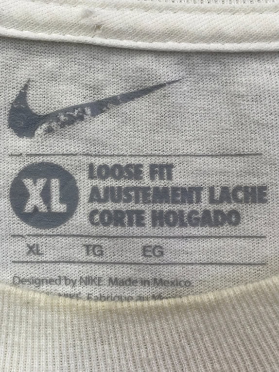 NIKE GRAPHIC TEE VINTAGE OFF WHITE MEN PRE OWNED XL