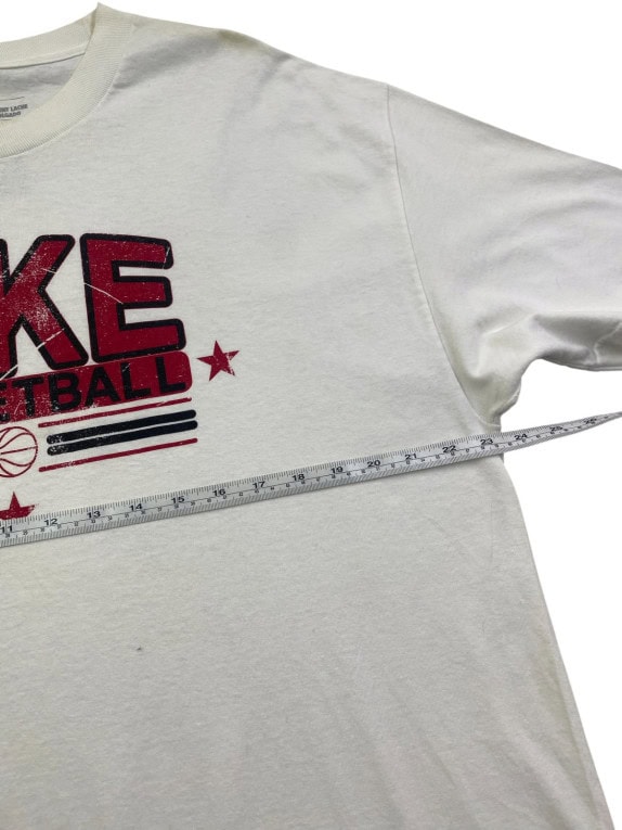 NIKE GRAPHIC TEE VINTAGE OFF WHITE MEN PRE OWNED XL