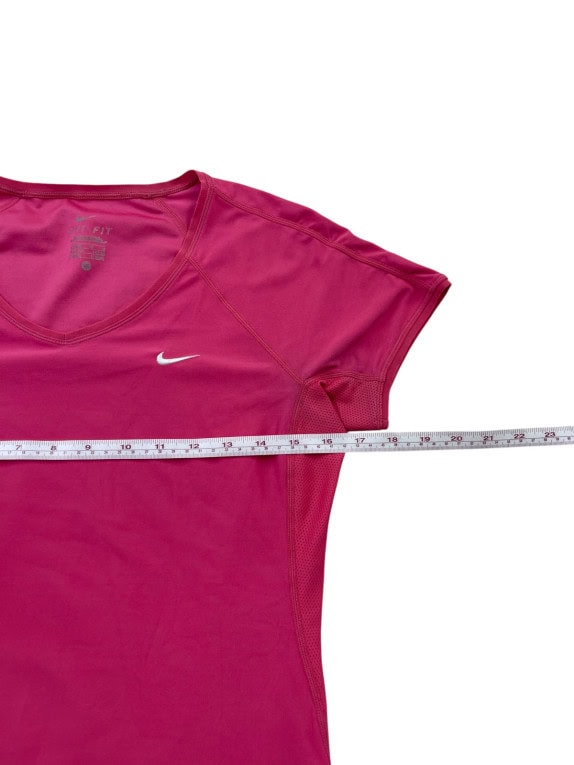 NIKE ΚΟΝΤΟΜΑΝΙΚΟ ATHLETIC ΦΟΥΞΙΑ ΓΥΝΑΙΚΕΙΟ PRE OWNED M