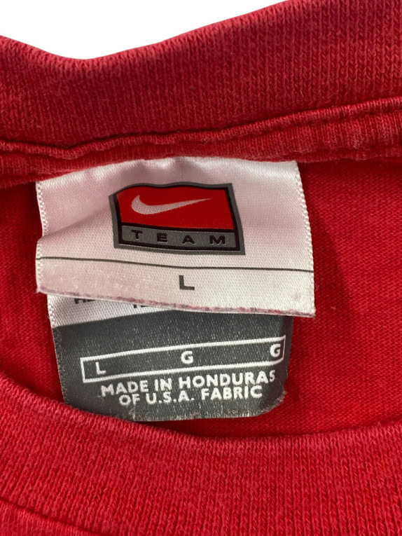 NIKE TEAM T SHIRT SPORTSWEAR GRAPHIC ΚΟΚΚΙΝΟ UNISEX PRE OWNED L