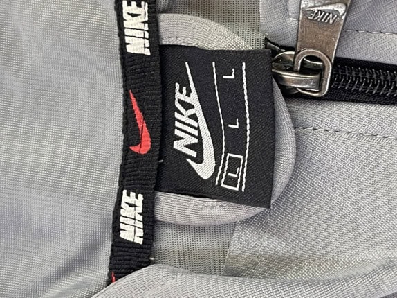 NIKE TRACK JACKET MINIMAL GREY MENS PRE OWNED L