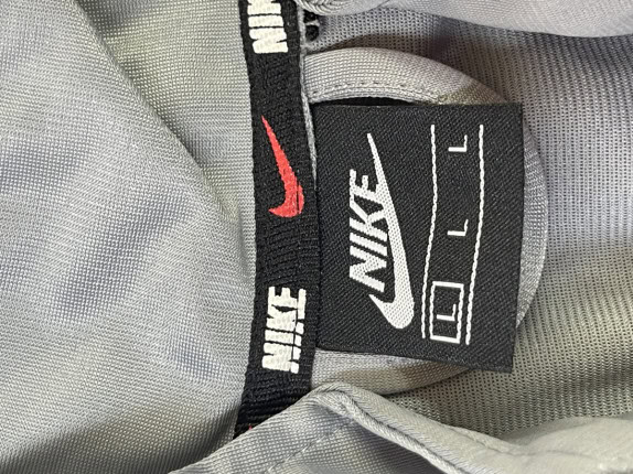 NIKE ΖΑΚΕΤΑ TRACK GREY ΑΝΤΡΙΚΟ PRE OWNED L