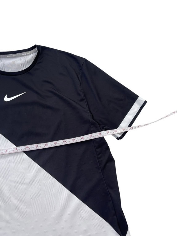NIKECOURT DRI FIT T SHIRT SPORTSWEAR BLACK WHITE MENS PRE OWNED L