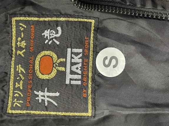 2000s ITAKI BODYWARMER VINTAGE BLACK MEN PRE OWNED S