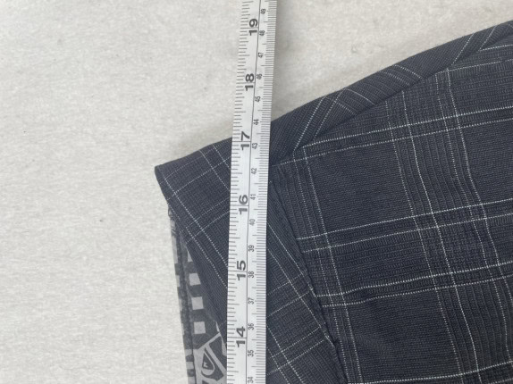 QUIKSILVER SHORTS CARGO CHECK GRIGIO UOMO PRE OWNED XS