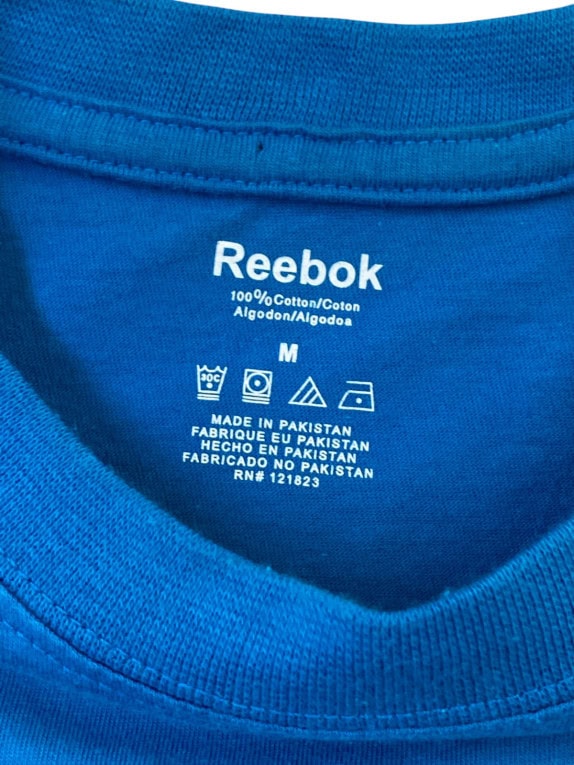 REEBOK GRAPHIC TEE SOLID BLUE MEN PRE OWNED M