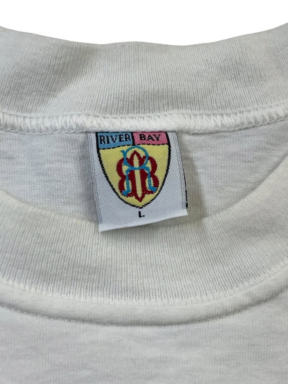 RIVER BAY GRAPHIC TEE VINTAGE OFF WHITE UNISEX PRE OWNED L