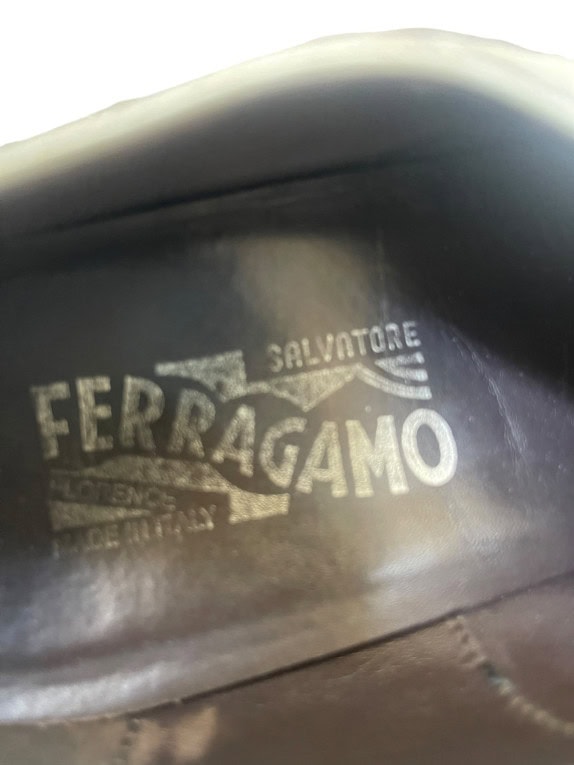 SALVATORE FERRAGAMO LOAFERS CLASSIC CREAM MENS PRE OWNED EU47