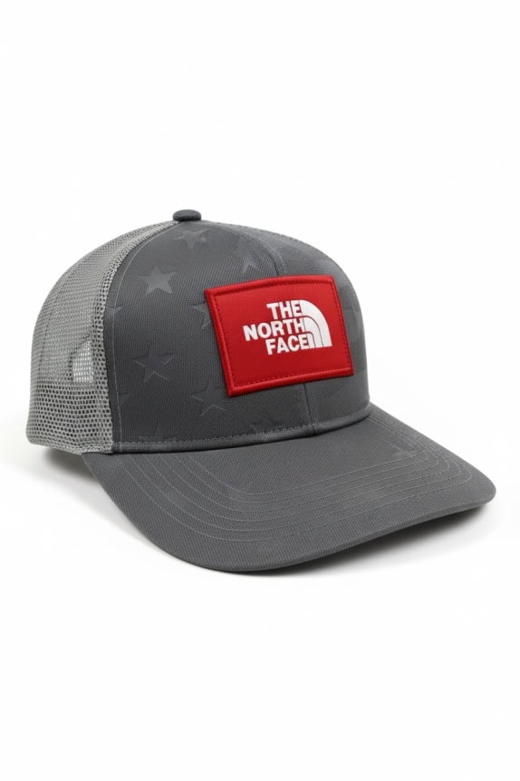 THE NORTH FACE ΚΑΠΕΛΟ TRUCKER CASUAL ΜΕ ΚΟΚΚΙΝΟ ΛΟΓΟΤΥΠΟ ΚΑΙ ΑΣΤΕΡΙΑ ΓΚΡΙ UNISEX ONE SIZE