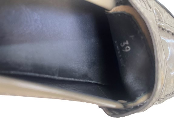 TODS LOAFERS CLASSIC OLIVE UNISEX PRE OWNED EU 39