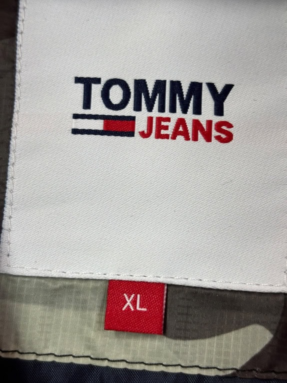 TOMMY JEANS PUFFER ΜΠΟΥΦΑΝ CAMO ΧΑΚΙ ΑΝΤΡΙΚΟ PRE OWNED XL