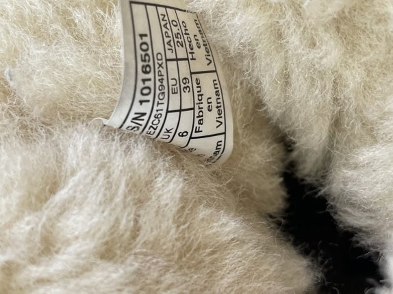 UGG ΜΠΟΤΑΚΙ CLASSIC MINI ΜΠΕΖ ΓΥΝΑΙΚΕΙΟ PRE OWNED 39