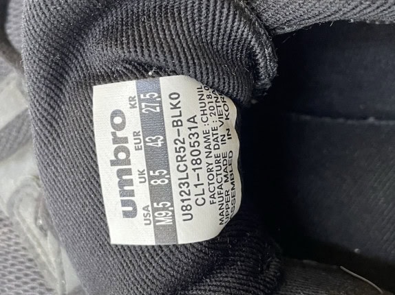 UMBRO SNEAKERS ATHLETIC BLACK MEN PRE OWNED No 43
