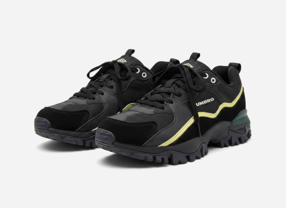 UMBRO SNEAKERS ATHLETIC BLACK MEN PRE OWNED No 43