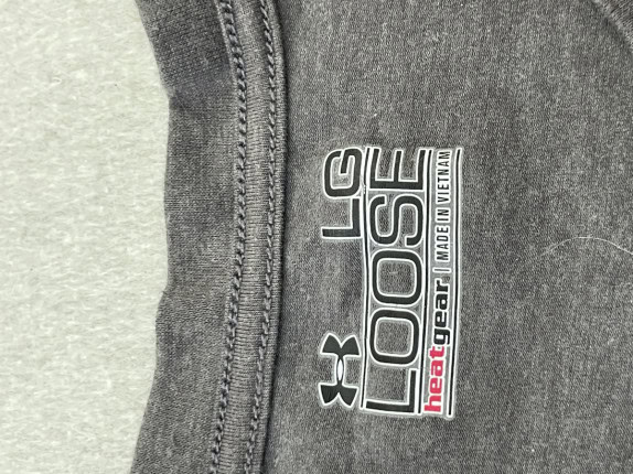 UNDER ARMOUR GRAPHIC TEE STREETWEAR CHARCOAL UOMO PRE OWNED