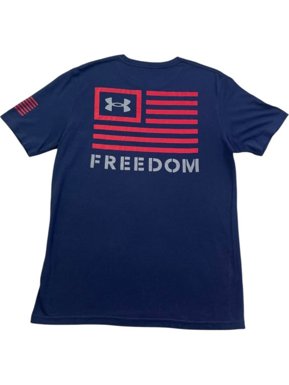 UNDER ARMOUR TEE FREEDOM NAVY MEN PRE OWNED S-M